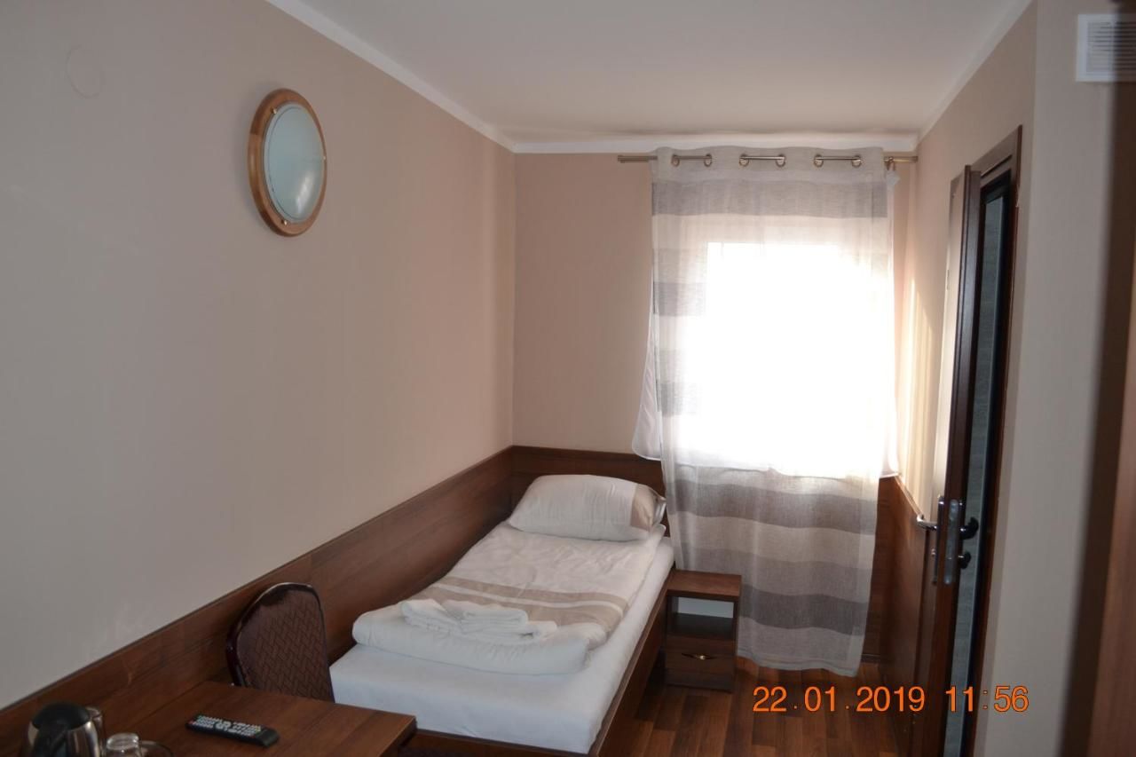 Мини-отель Hotelik Karter Варшава-9